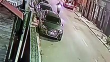 Il video degli spari contro l'autorimessa di Sferracavallo