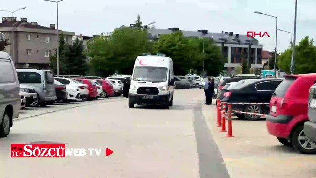 Devrilen motosikletin sürücüsü polis memuru yaralandı