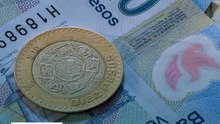 Peso mexicano avanza frente al dólar tras cifras laborales positivas de Estados Unidos