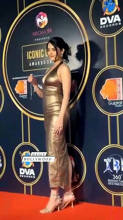 ✨ Riddhi Kumar's Golden Hour Glow at the Iconic Awards #RiddhiKumar #IconicAwards
