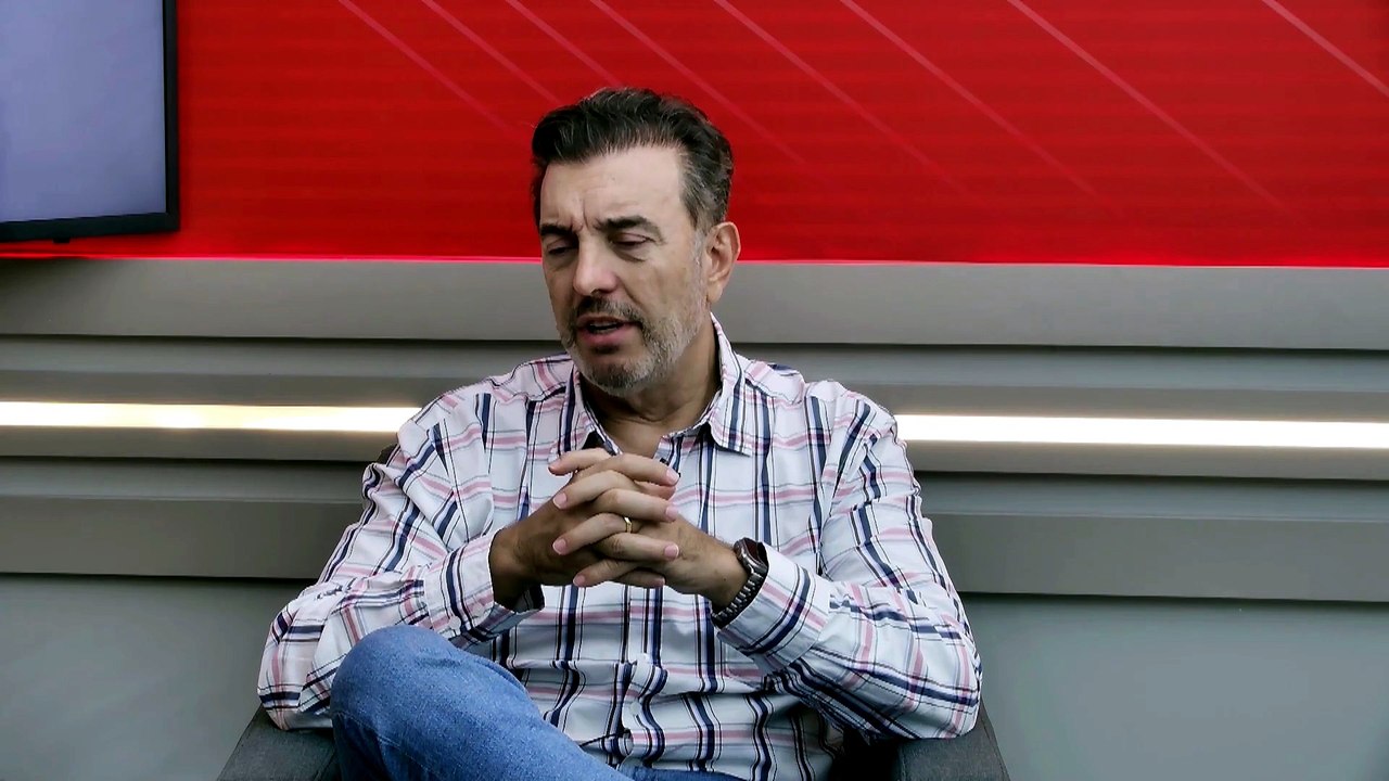 Delegado Francischini critica o STF e elogia Flávio Bolsonaro