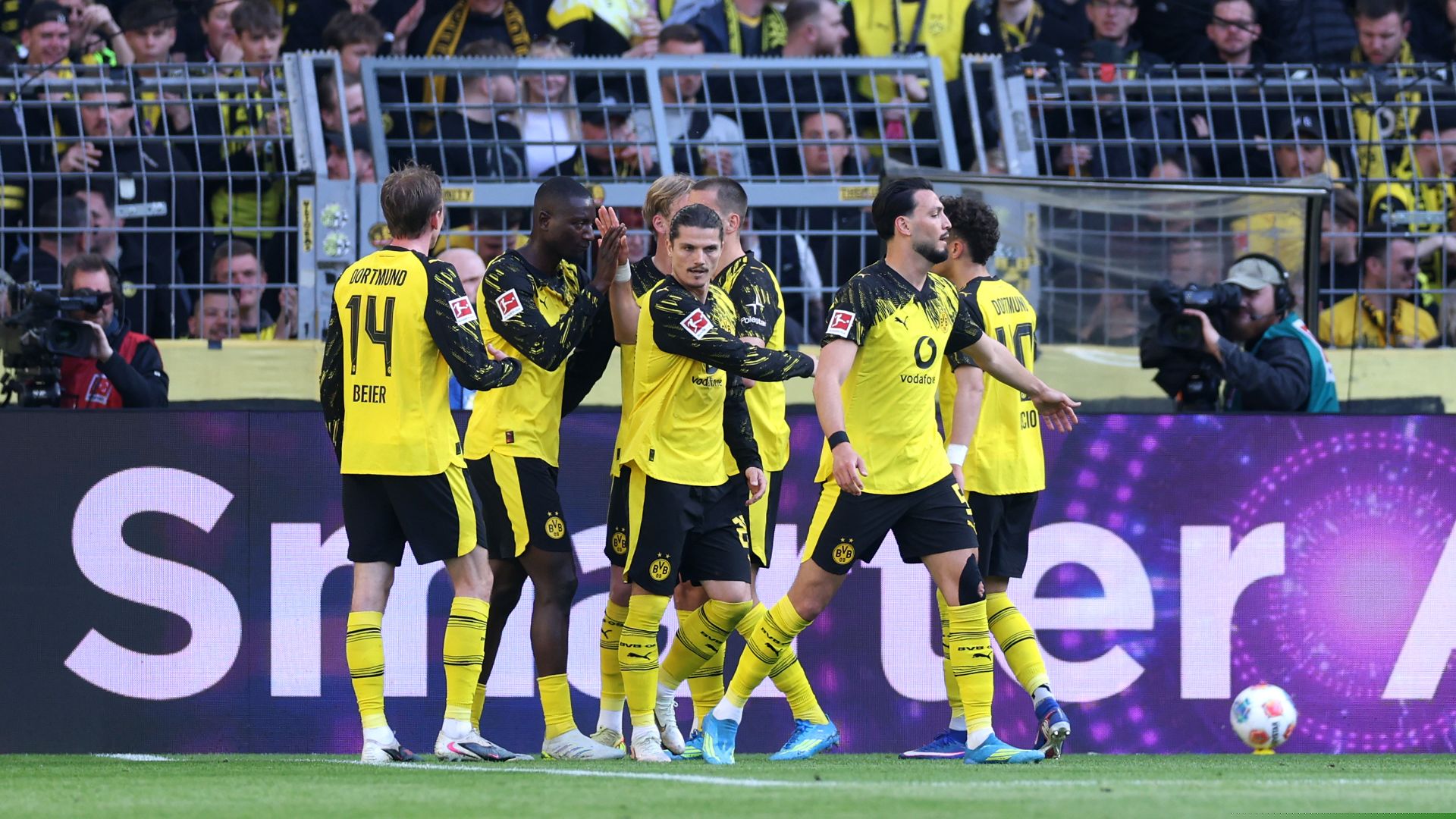 Bundesliga : Le Borussia Dortmund renverse l'Eintracht Francfort et valide sa 2e place