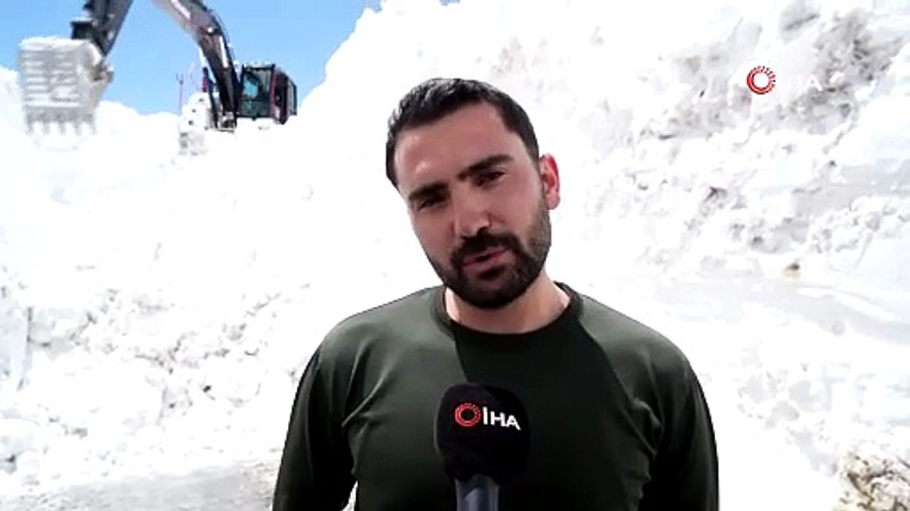 Mayıs ayında 10 metrelik karda zorlu mücadele