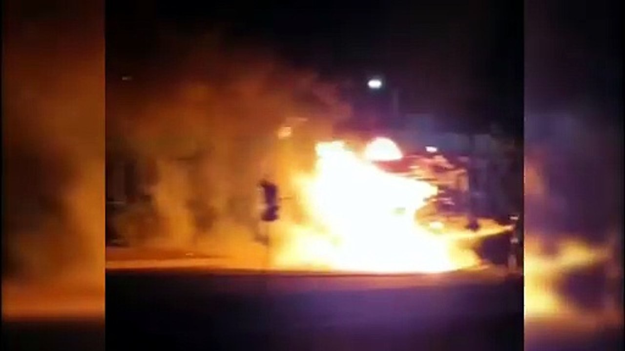 Evren Sanayi Sitesi'nde Tır Yangını