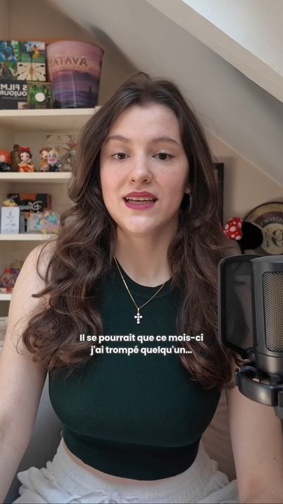 Le rendez-vous mensuel est de retour !✨L'objectif ? Inonder mon meuble de figurines Disney🏰Dans cet unboxing, quel est votre perso préféré ?💬