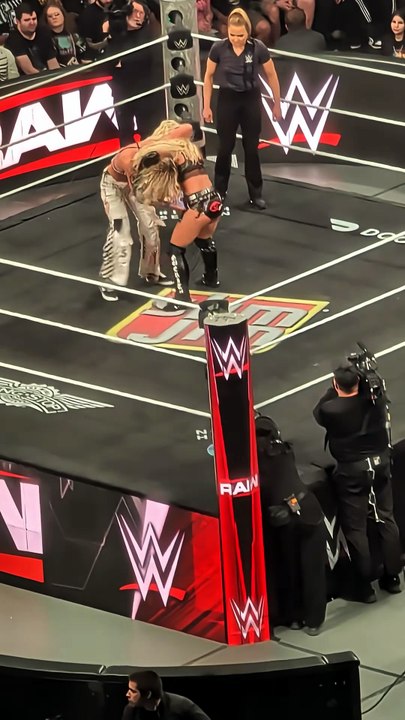 Liv Morgan vs Sol Ruca | WWE Raw - 04/20/2026