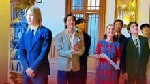 Heboh! Ribuan Penggemar Sambut BTS di Istana Kepresidenan Meksiko