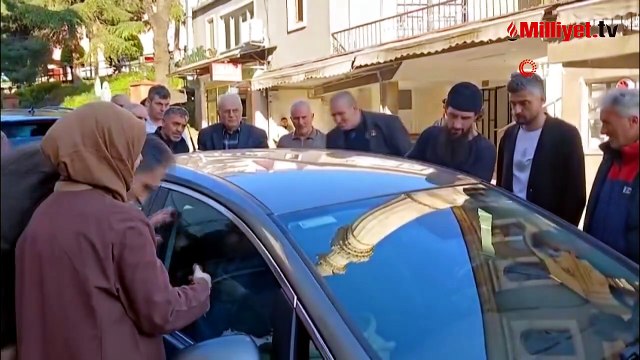 Yer: Trabzon! Bebek arabada kilitli kaldı