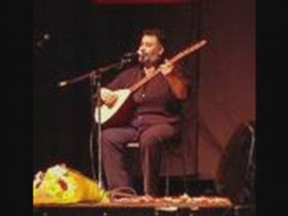 Ahmet Kaya - Bir Minik Kız Çocuğu