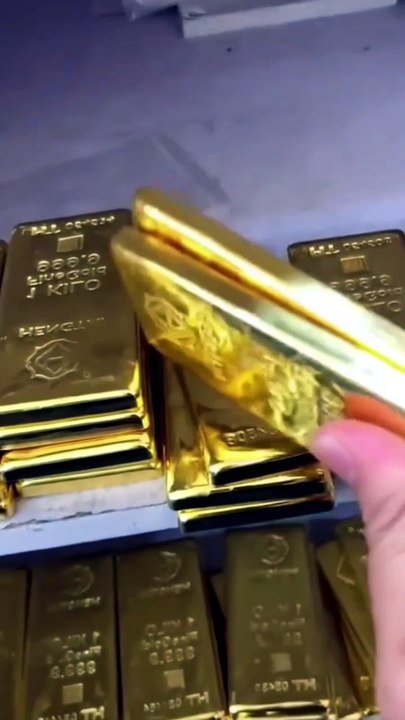 #GoldBars #GoldInvestment #LuxuryWealth #MillionDollarGold #PreciousMetals #StartupRiches