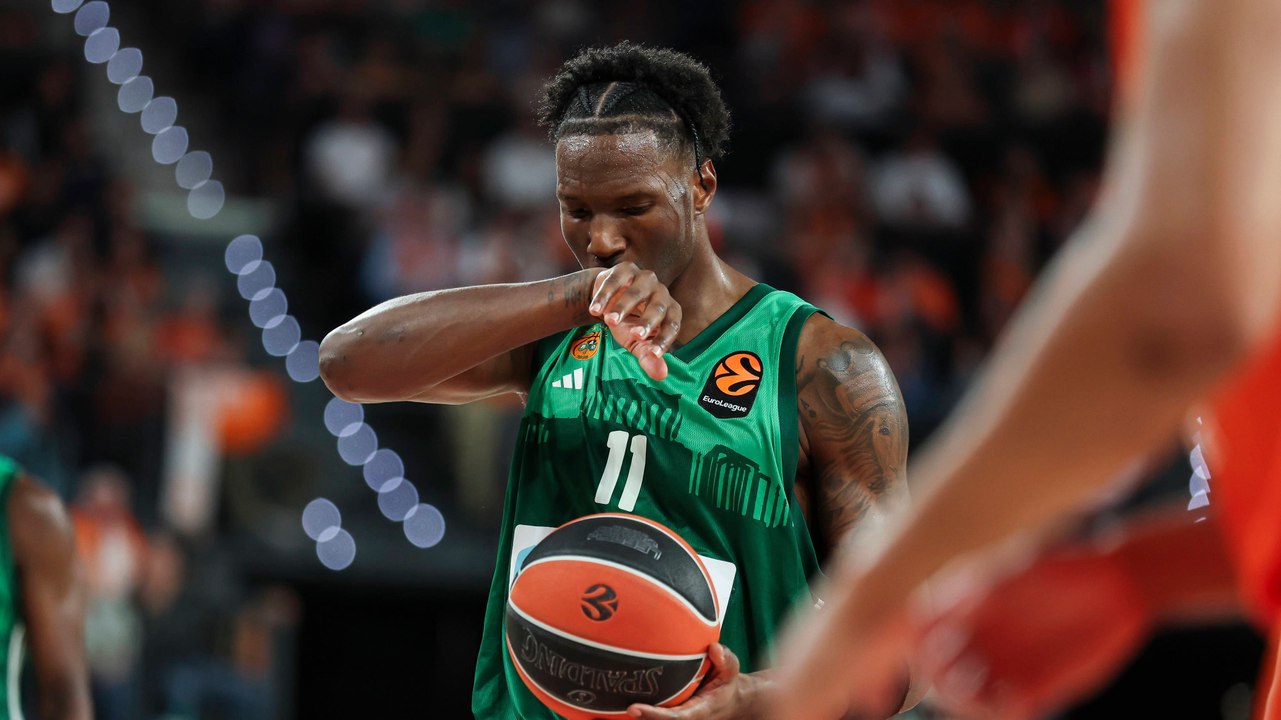 Nächster Hayes-Davis-Buzzer-Beater? Dramatisches Finish in Athen