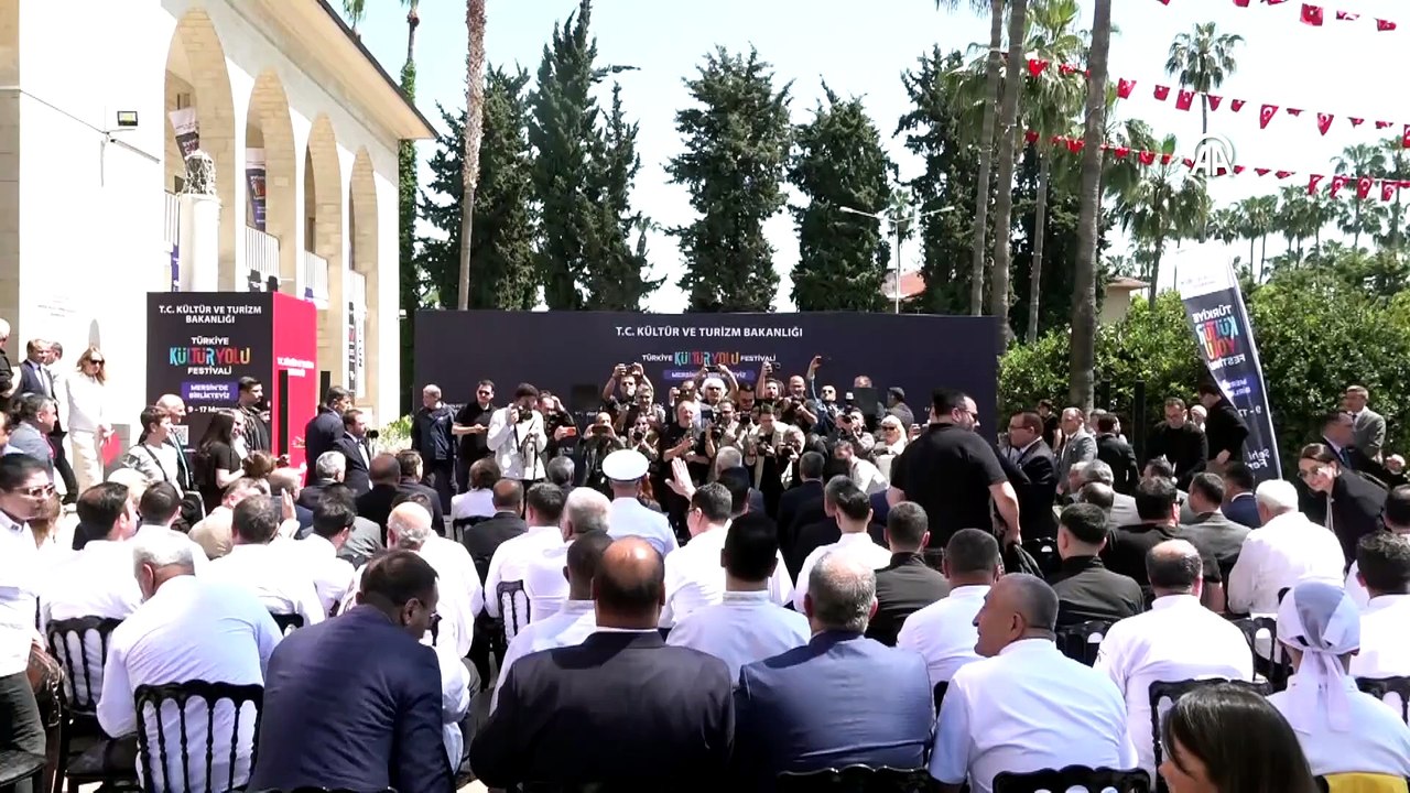Mersin Kültür Yolu Festivali başladı! Kültür ve sanat rüzgarının startını Bakan Ersoy verdi