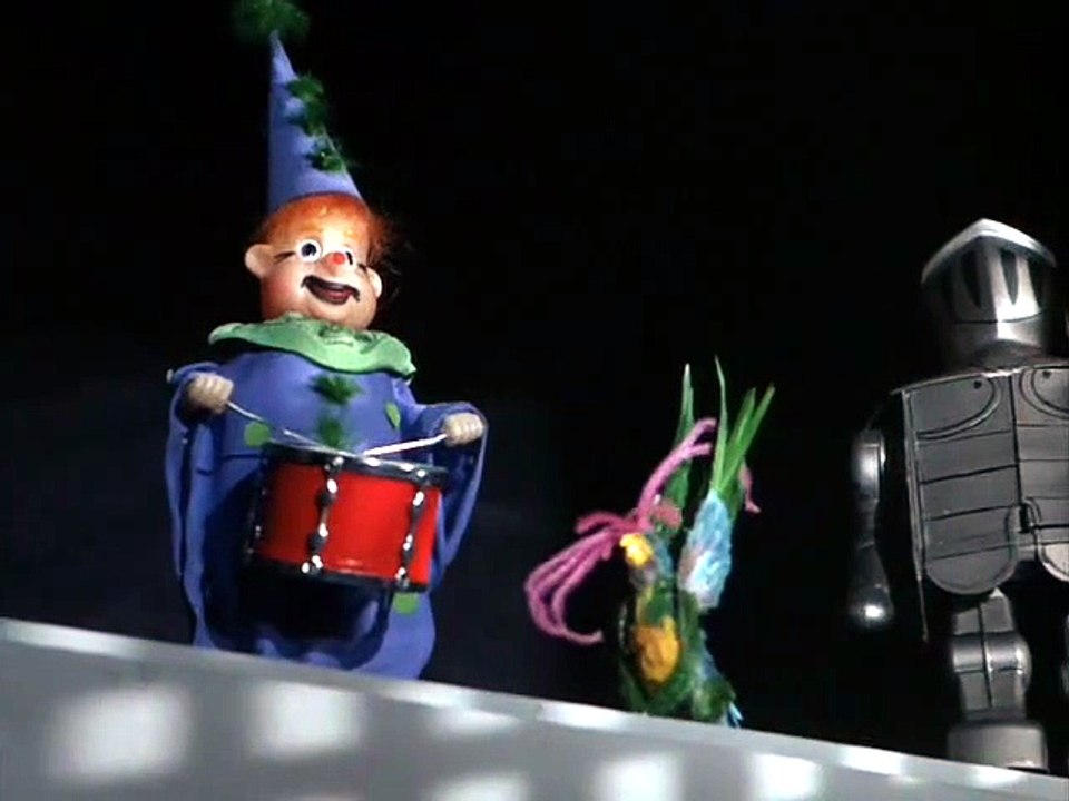 Voyage To The Bottom Of The Sea - 3x05 - The Terrible Toys