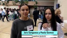 JARA Y PAOLA COMPAÑERAS AYUDANTES