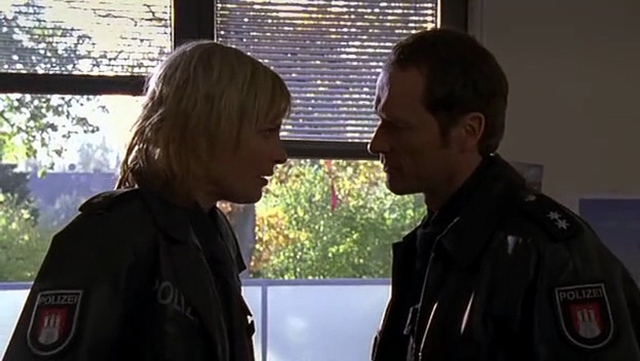 Notruf Hafenkante S03E15-Trennung in Freundschaft