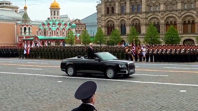 Putin preside en Moscú el desfile del Día de la Victoria sobre la Alemania nazi