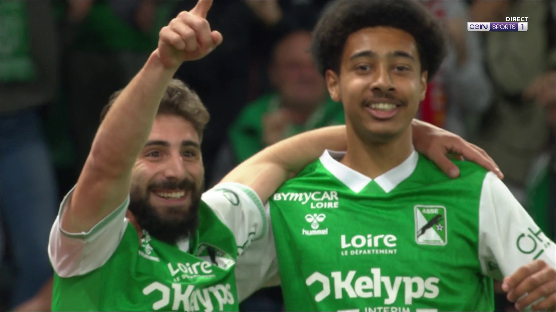 Ligue 2 : 3-0, Davitashvili met à l'abri les Verts !