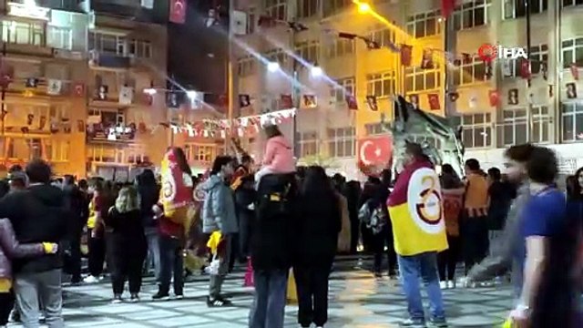 Burdur’da Galatasaraylı taraftarlar konvoylarla kutlama yaptı | Ajansspor | IHA