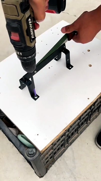 Folding Kitchen Knife Cutter – Smart Multi-Purpose Slicing Tool
