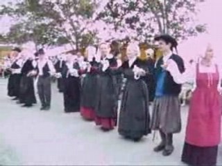 DANSES AUTHENTIQUES BRETONNES