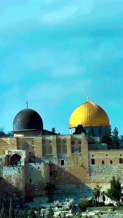 Al-Aqsa's call to prayer ❤️ Please like the video if you get it. 👍