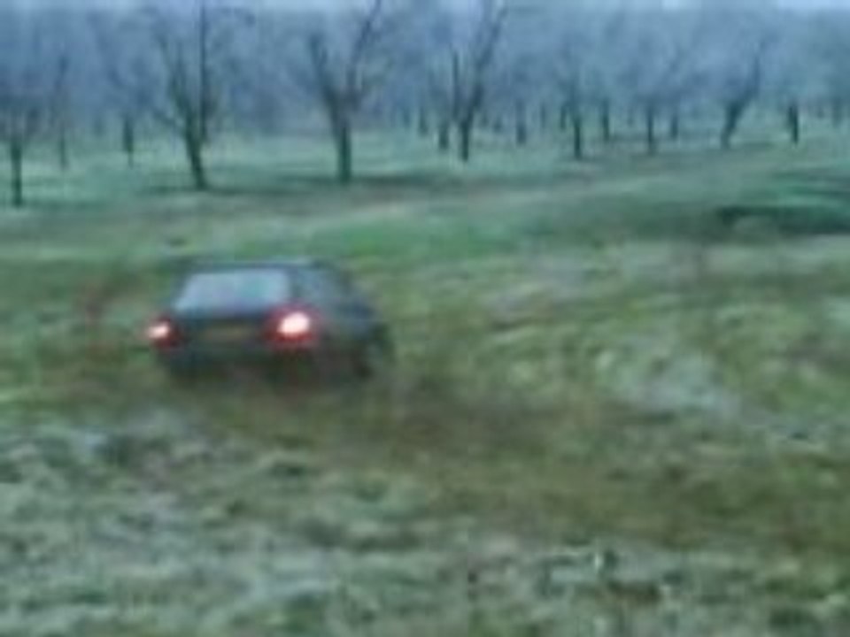 voiture cross