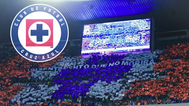 Afición de Cruz Azul se desborda por La Máquina y arma mosaico en Estadio Azteca
