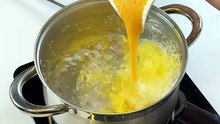 Not your regular scrambled eggs🍳