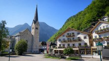 Discover Hallstatt: Austria's Fairytale Lakeside Village | Your Friendly Travel Guide