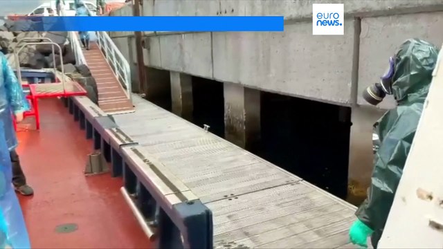 Nave con Hantavirus arrivata a Tenerife: passeggeri lasciano l'isola
