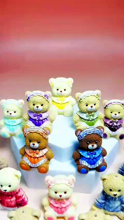 Acrylic Beads Bear with Lolita Style Outfits Series, Height 43MM, Random Mix