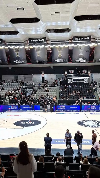 Beşiktaş'ım Geliyor - Beşiktaş Gain v Galatasaray MCT Technic - Türkiye Sigorta Basketbol Süper Ligi 30. Hafta