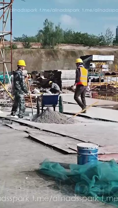 BRICKLAYING FOR SIX YEAR MY GODDESS PROPOSES TO ME