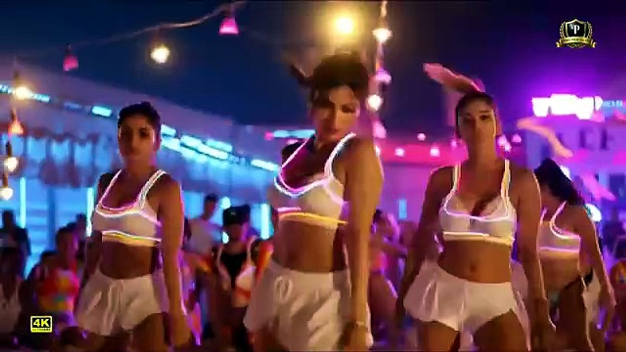 Oh baby tu mera song || latest Hindi song || Bollywood dance song #shortmax #viralbollywoodsong #ForYou #Magic