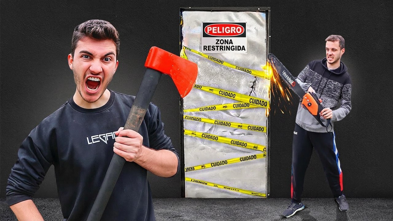 ¿Se puede romper esta puerta de metal indestructible?