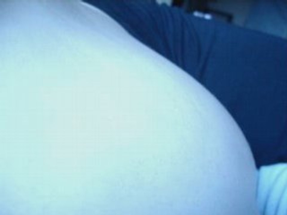 13Juin2008- Bébé bouge