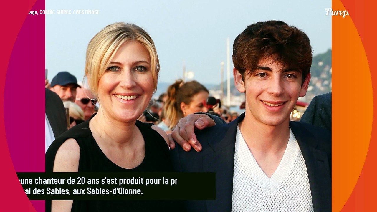 Amanda Sthers aux premières loges pour accompagner son fils Léon pour sa toute première scène en France