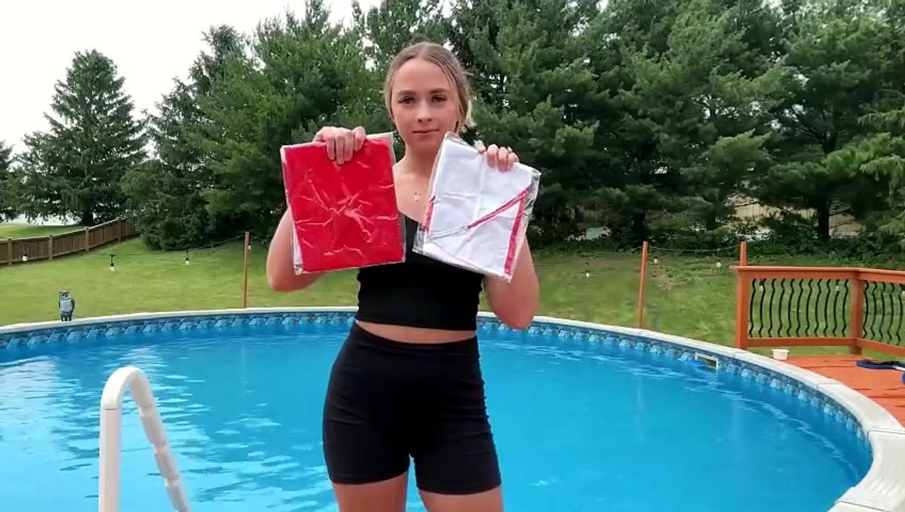 Inflatable pool float 2026