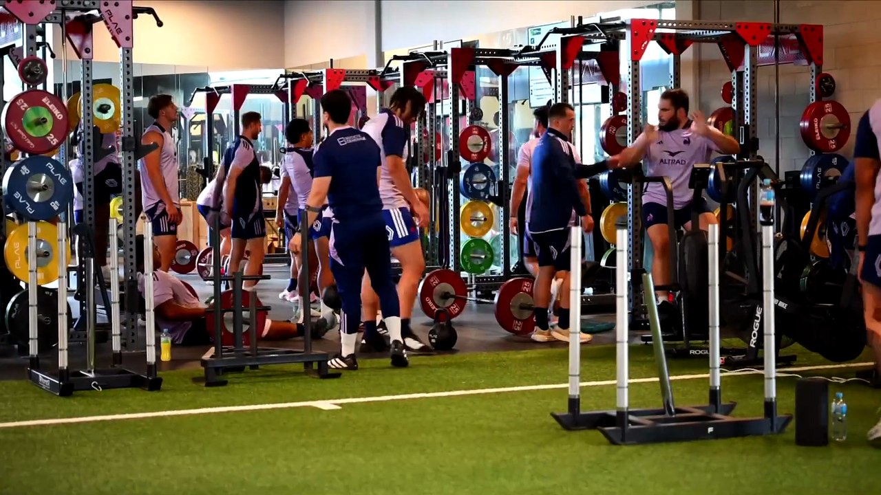 Les Bleus en pleine préparation physique - Rugb...
