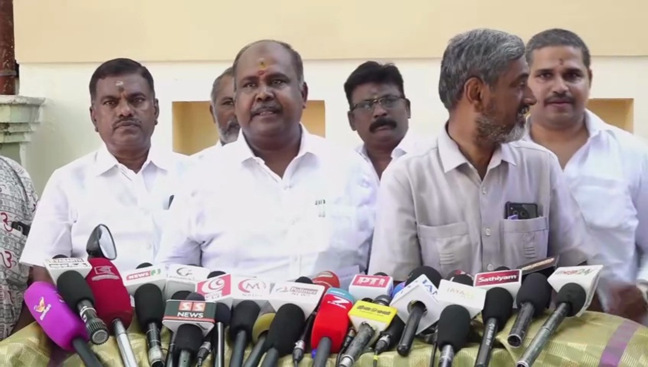 விஜய் கொடுத்த பதவிகள்.. அடுத்து த்ரிஷாவுக்கு துணை முதல்வர் பதவியா? கொதிக்கும் R.B.உதயகுமார்! #admk