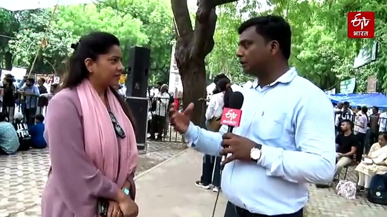 'कॉकरोच जनता पार्टी' के पीछे सिर्फ अभिजीत दीपके नहीं, ये प्रमुख चेहरे भी हैं शामिल; जानिए इनके बारे में...