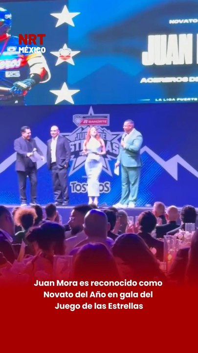 Juan Mora es reconocido como Novato del Año en gala del Juego de las Estrellas