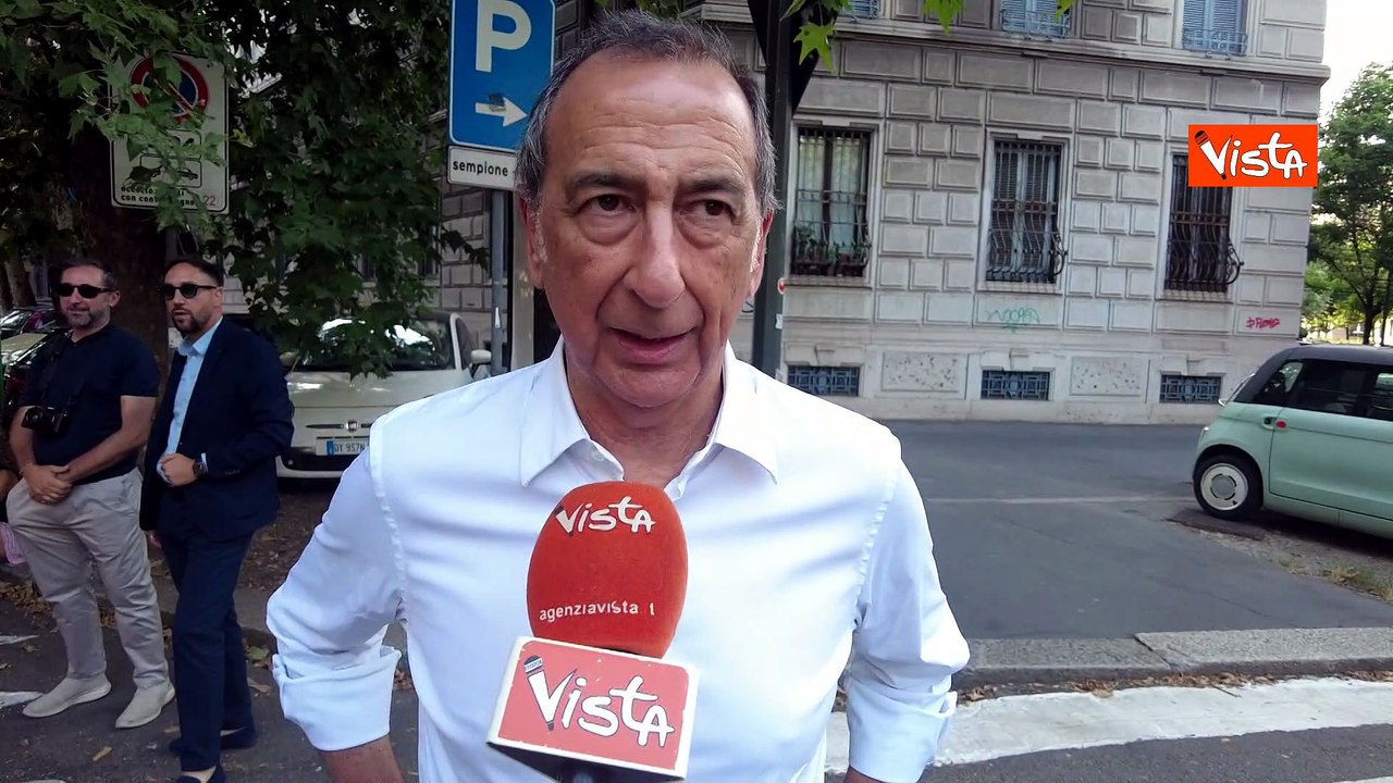 Il sindaco Sala al Milano Pride: Rainbow Center per aiuto psicologico e legale prima di fine mandato