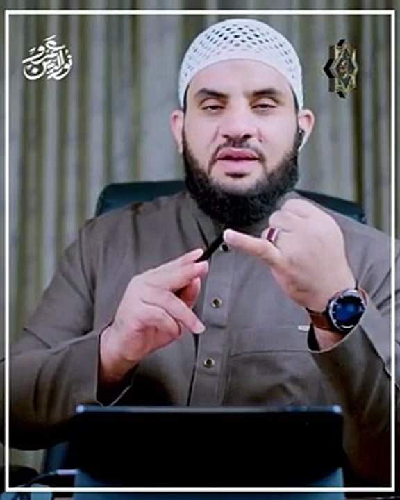 جوانب الاقتداء بالنبي -- قراءة كتاب كيف عاملهم...