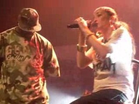 Kenza Farah feat Sefyu Lettre du Front (Live)