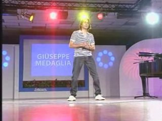 GIUSEPPE MEDAGLIA-Dimmelo tu-DA MILLEVOCI 2008