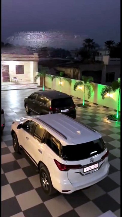 Car uploading