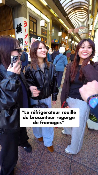 Des japonais essayent de prononcer une phrase compliquée