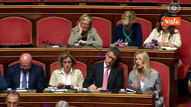 Meloni su critiche a Piano Casa: Posso decidere io quali sono le priorità del Governo?