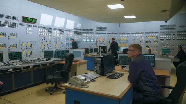 Terrorismo nuclear: misiles rusos se acercan peligrosamente a las centrales nucleares de Ucrania